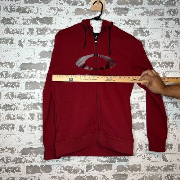 Oakley hoodie - Picture 4 of 5